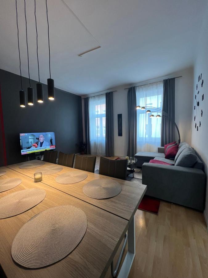 Spacious & Deluxe Big Near Prater Apartment Wien